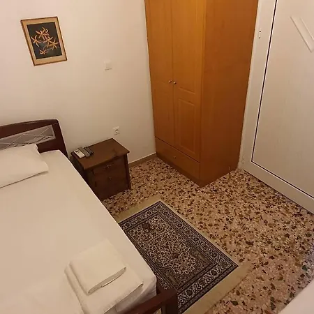度假居 Charming 3-bed House In Tyros *
